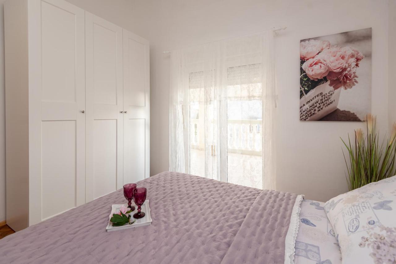 Magnolia Apartmani Vodice Exteriér fotografie