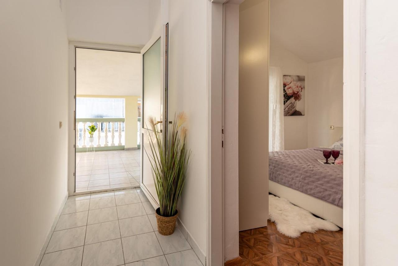 Magnolia Apartmani Vodice Exteriér fotografie