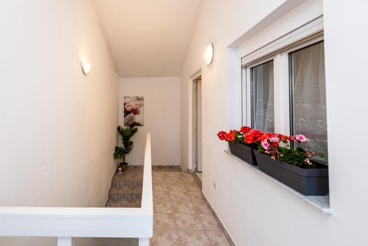 Magnolia Apartmani Vodice Exteriér fotografie