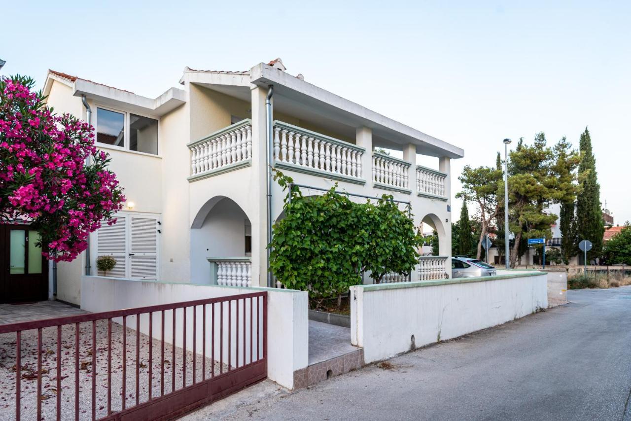 Magnolia Apartmani Vodice Exteriér fotografie